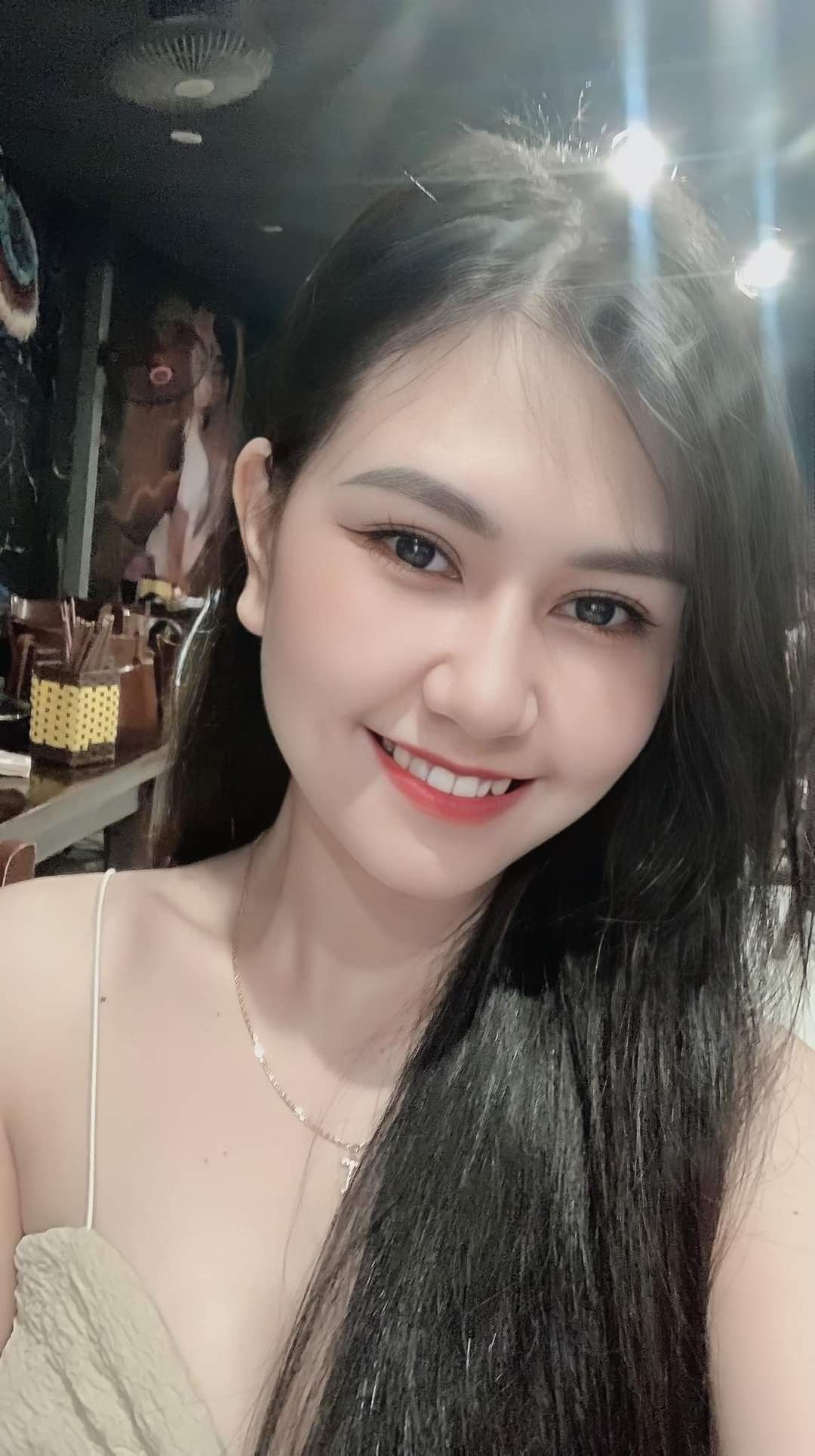 Chị Hồng Thắm
